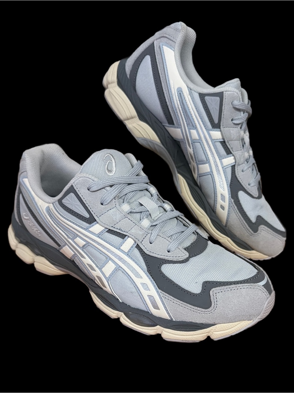 ASICS Gel-NYC 2055 Glacier Grey / Cream Men’s size10.5 GUC